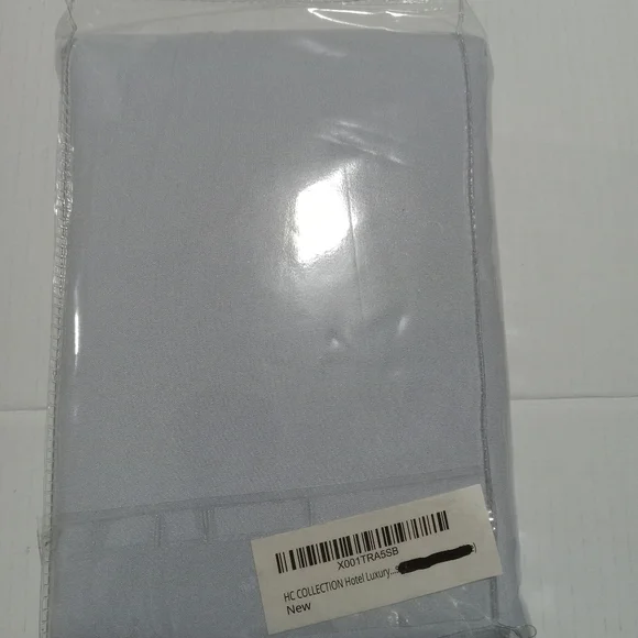 Queen Size Bed Skirt  color light blue  platinum 1800 collection - Picture 2 of 3